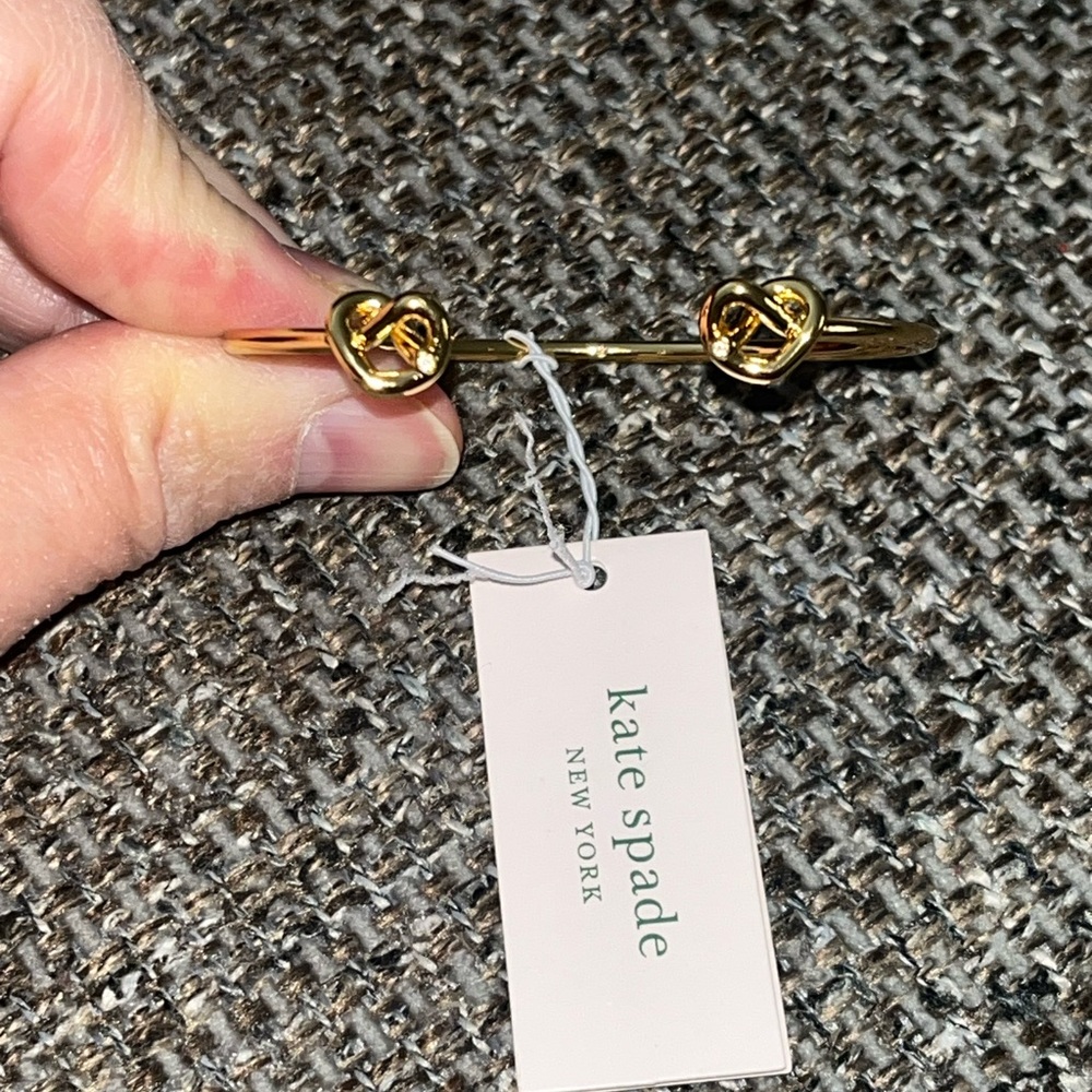 NWT Kate Spade Loves Me Knot Bracelet